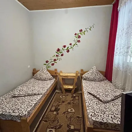 Femeli Hotel
