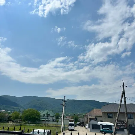 Hotel Femeli