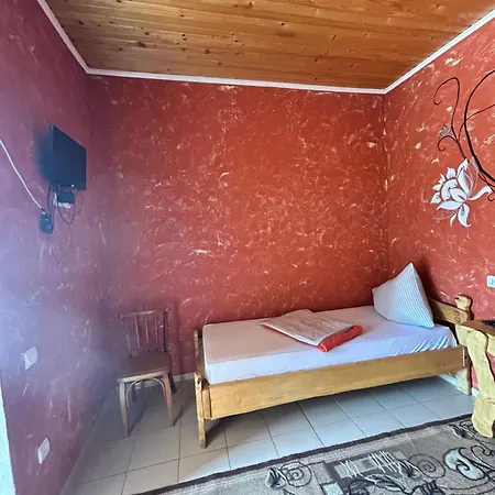 Hotel Femeli