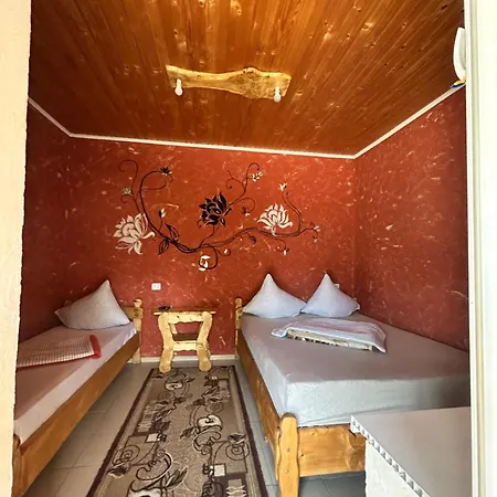 Hotel Femeli